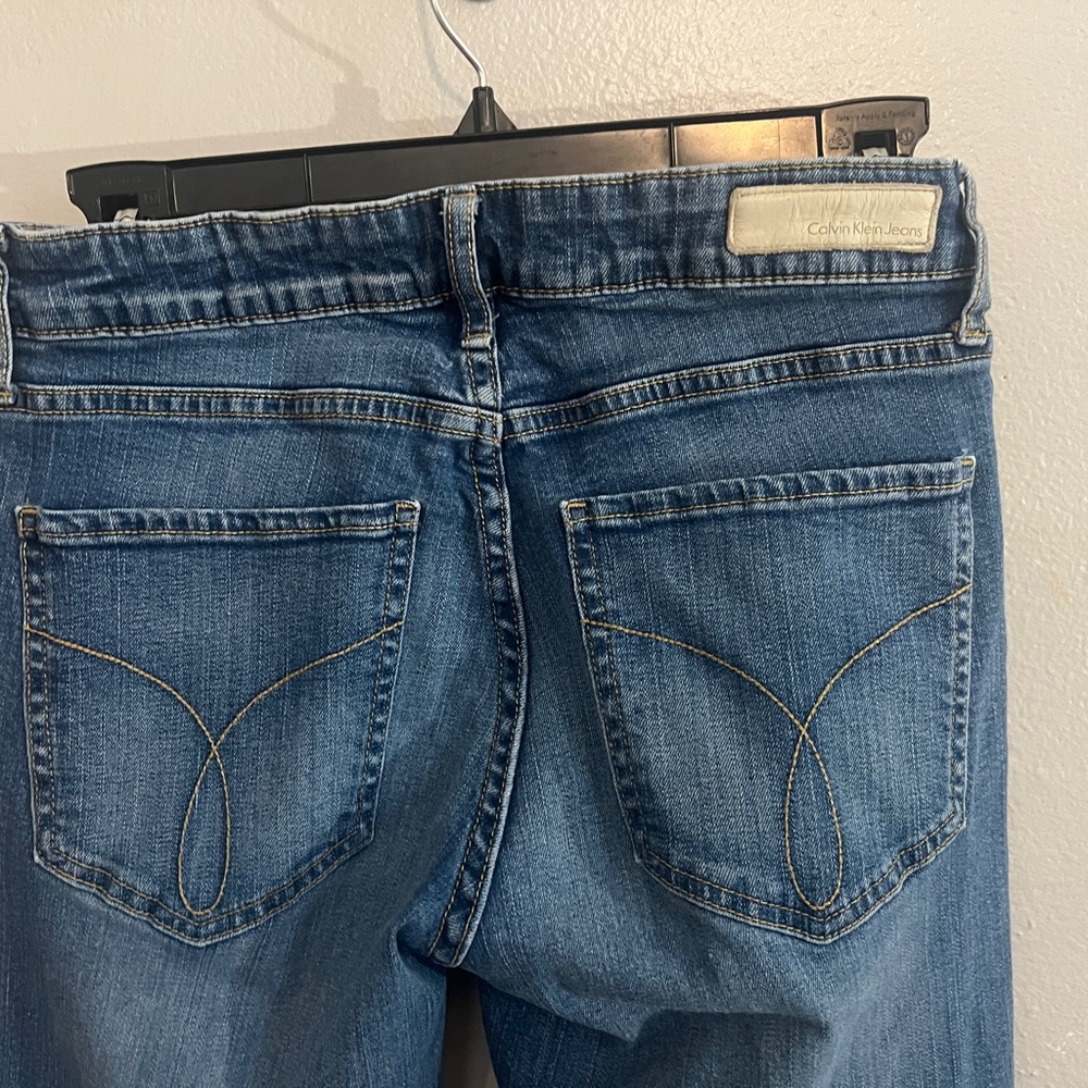 Calvin Klein Jeans Classic Indigo Straight Fit sz 4